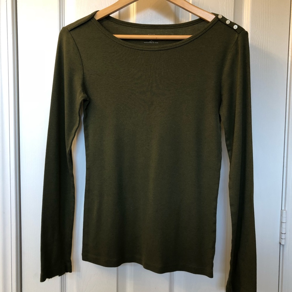 Gap Top 💚